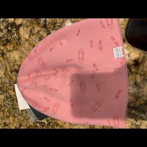 Brand new with tags women’s Salomon beanie in pink